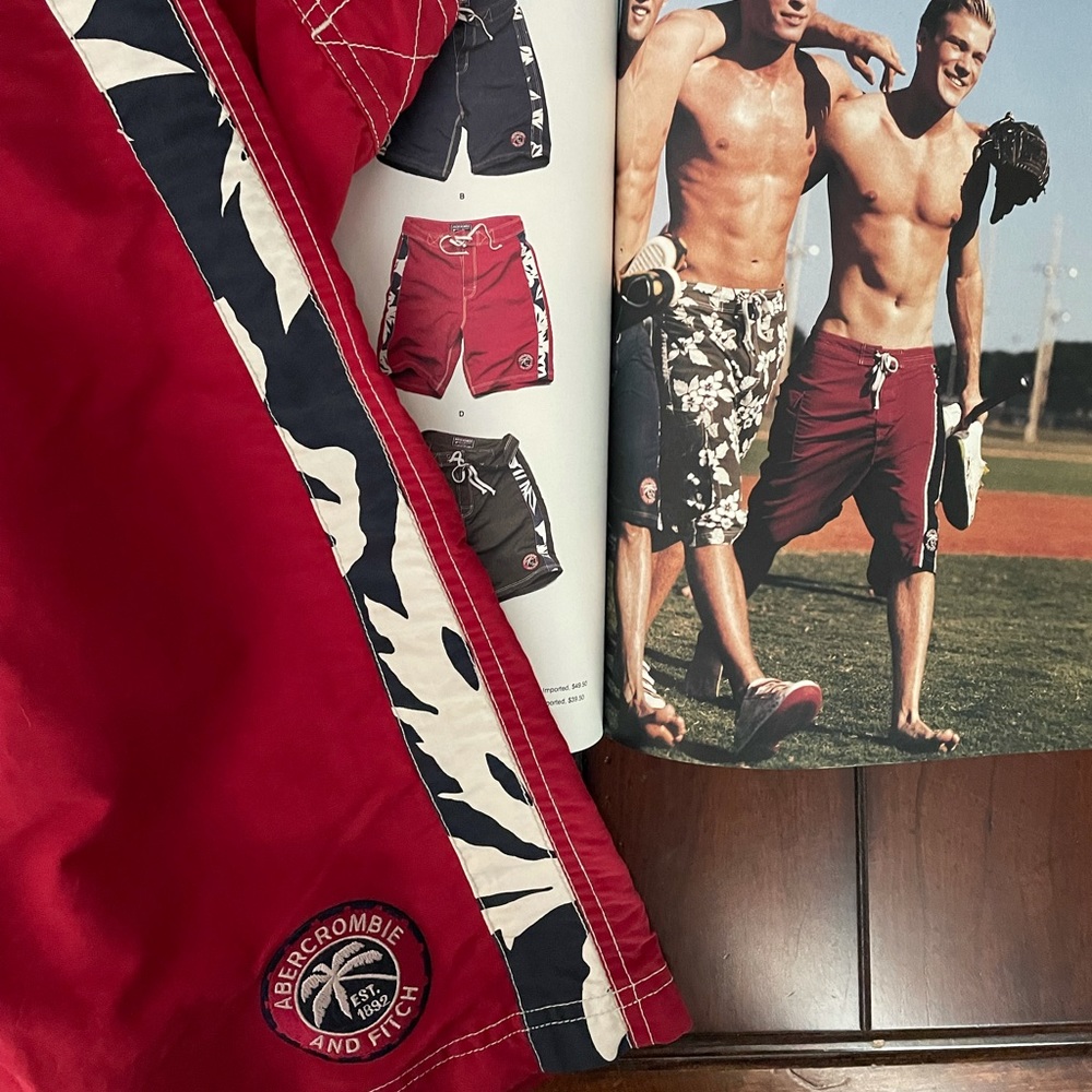 A&F Wa’amia Surf Shorr